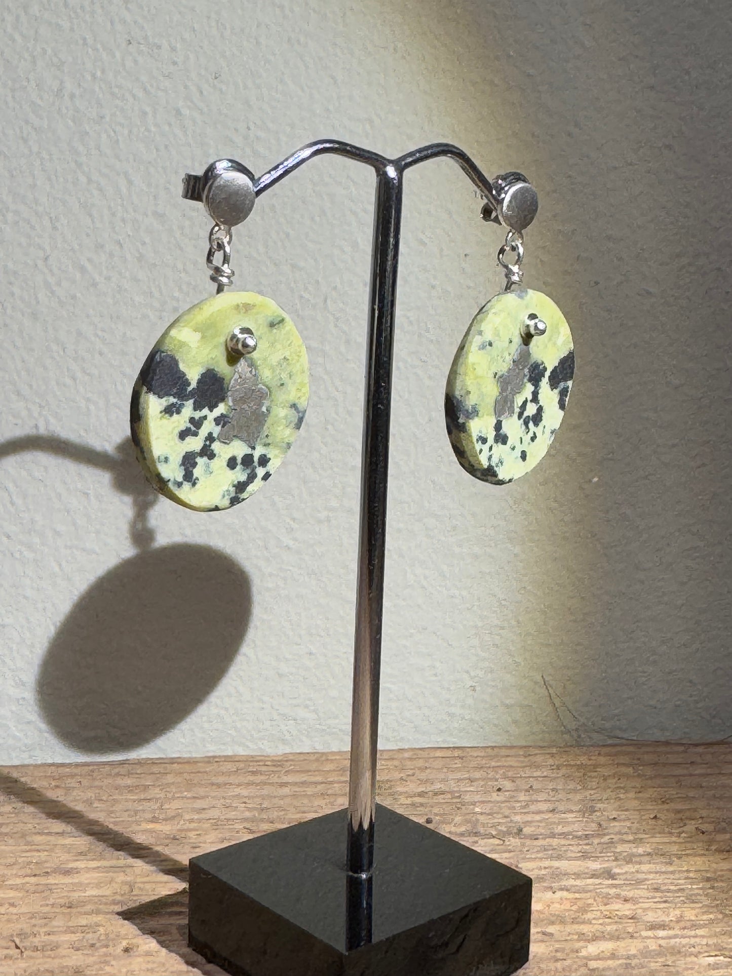 Serpentine slice silver stud earrings from Peru.