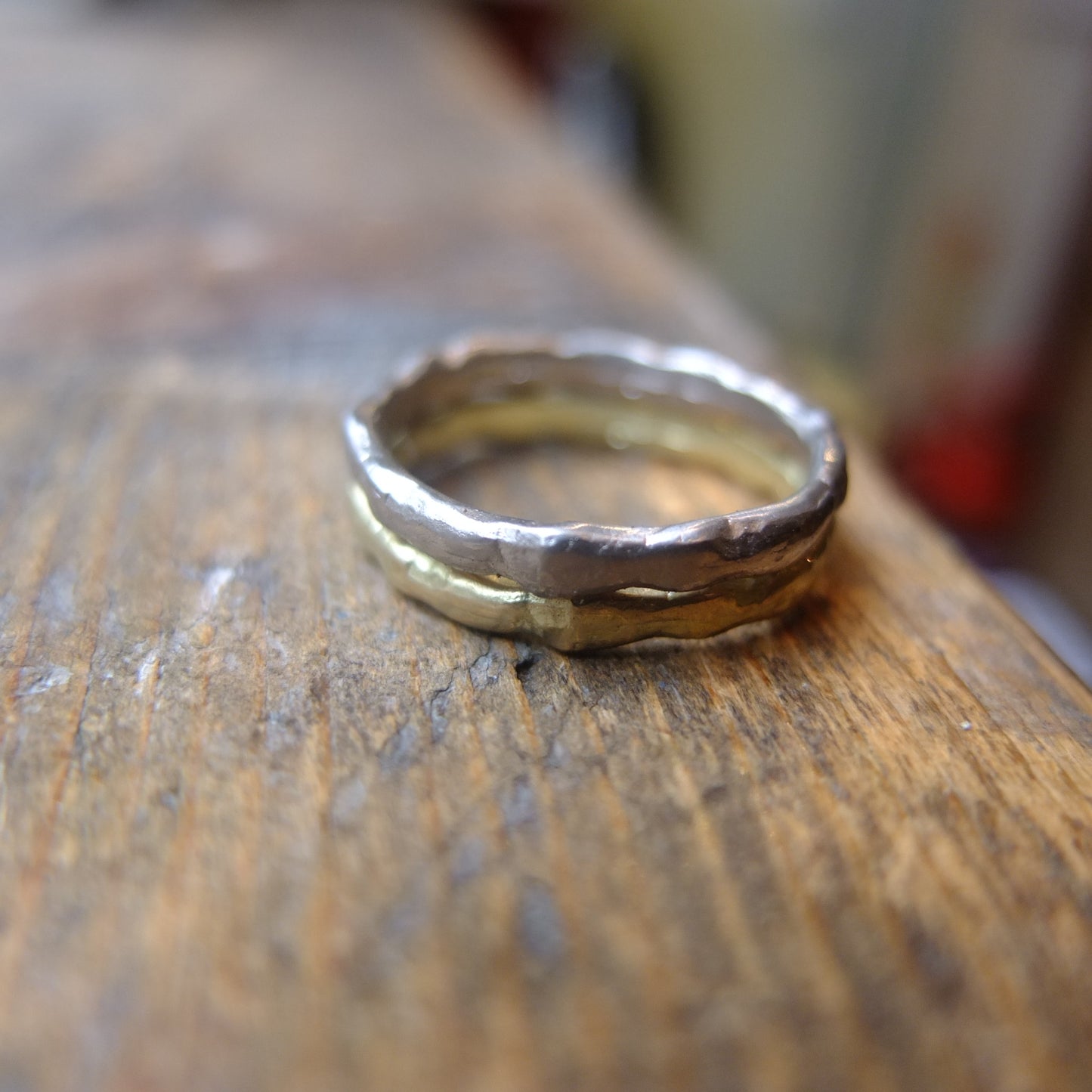 Organic 9ct white/yellow or Rose gold band.