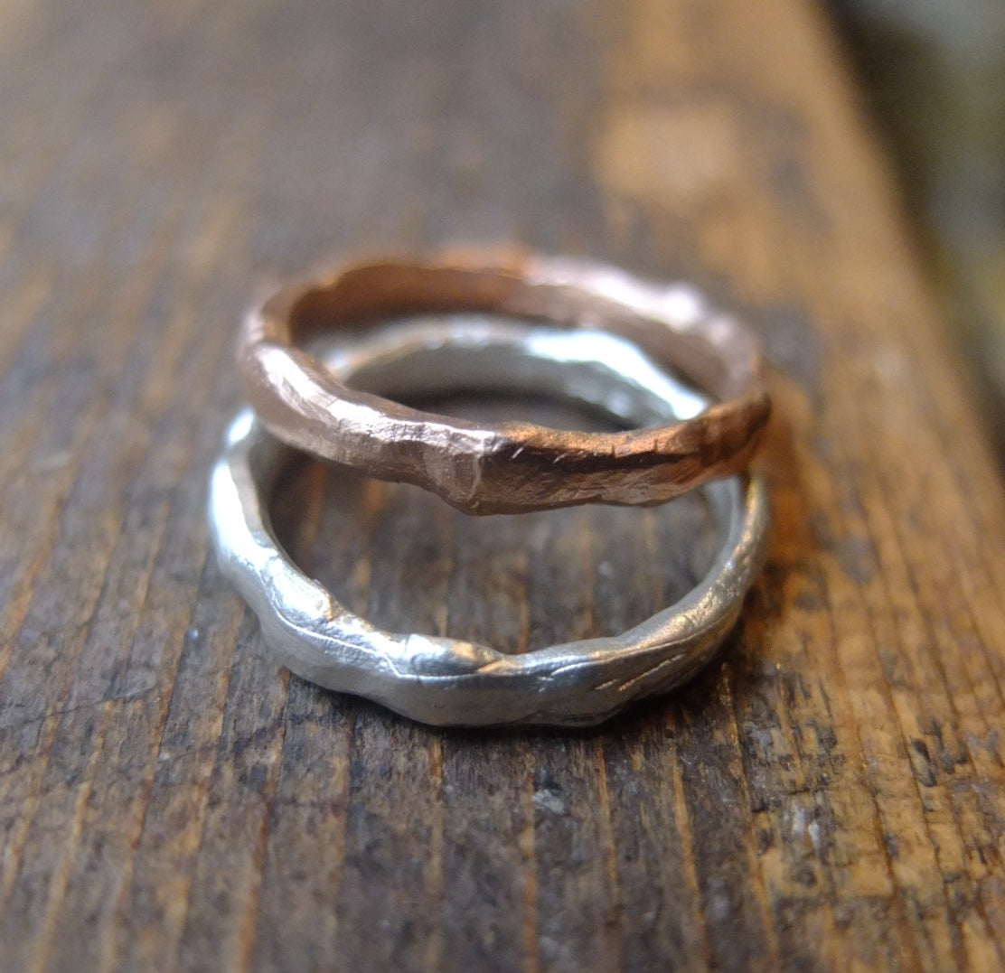 Organic 9ct white/yellow or Rose gold band.