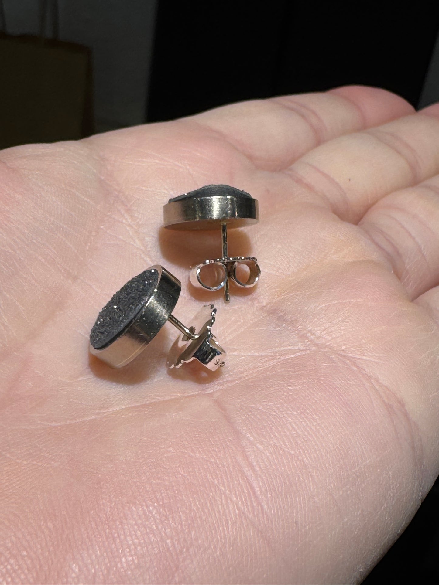 18ct white gold Black Onyx / grey Druzy studs